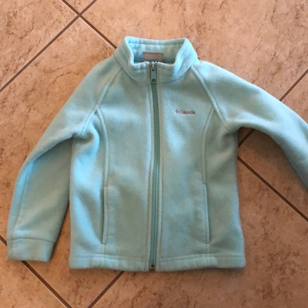 Columbia 4T